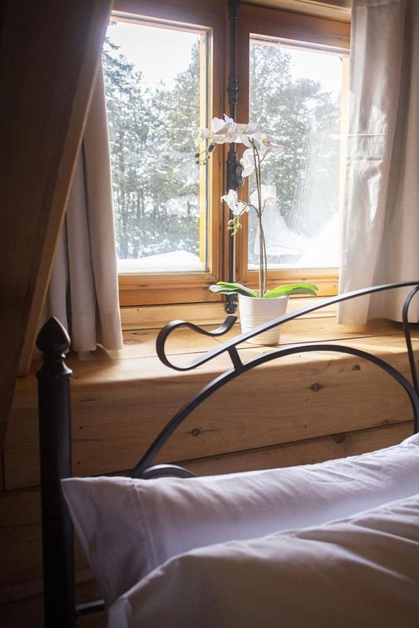 Hebergement "La Maison En Bois Rond" Sainte-Marie Extérieur photo