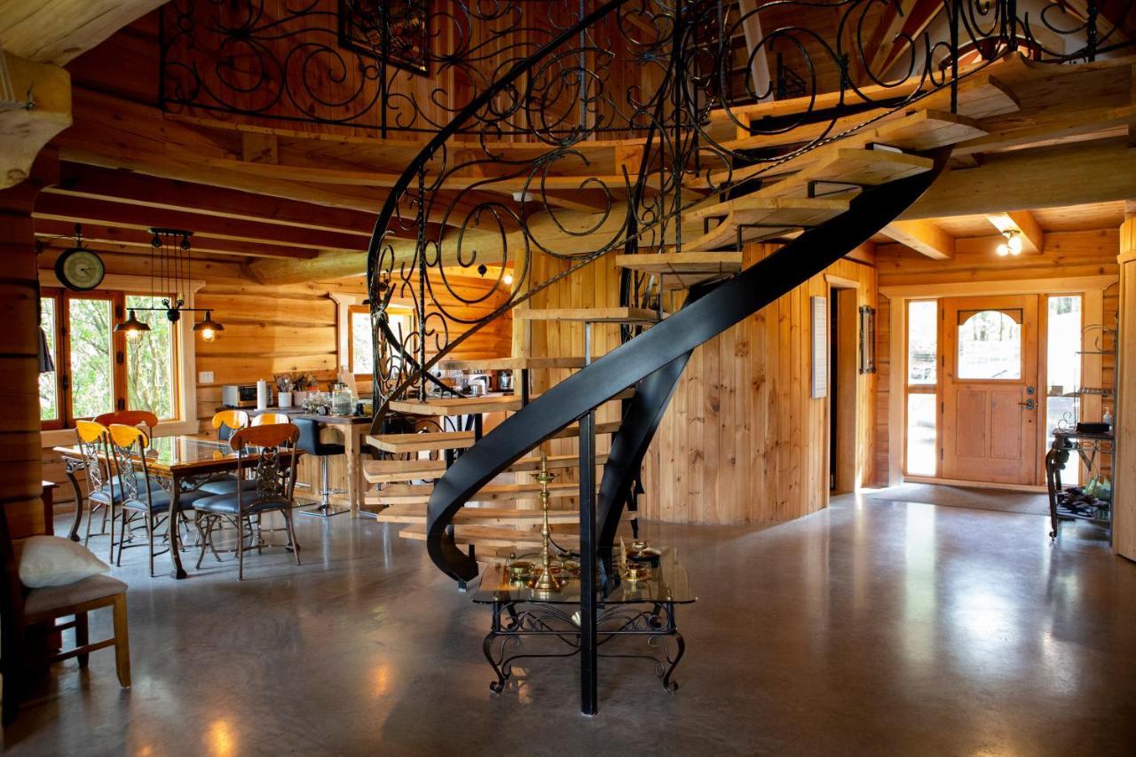 Hebergement "La Maison En Bois Rond" Sainte-Marie Extérieur photo